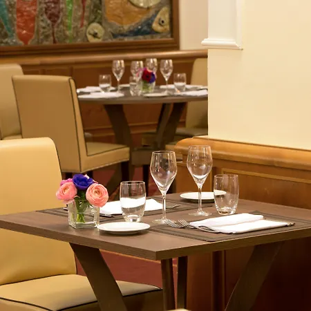 Starhotels Business Palace Hotel Milán