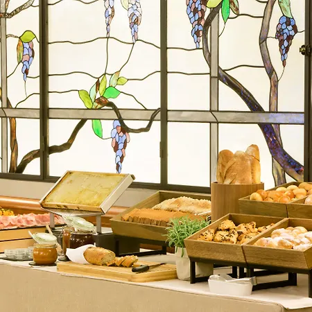 Starhotels Business Palace 4* Milánó