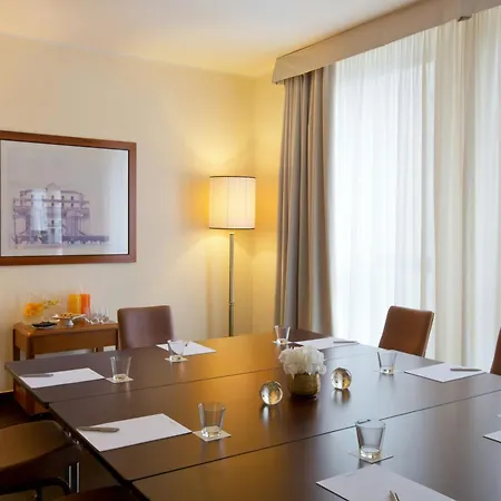 Szálloda Starhotels Business Palace Milánó