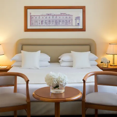 Hotel Starhotels Business Palace Milão