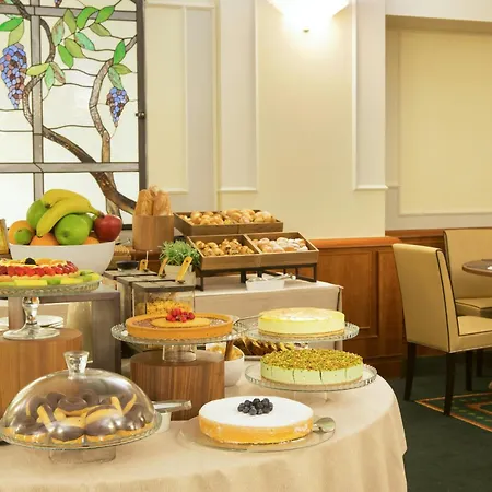 Starhotels Business Palace Hotel Milano