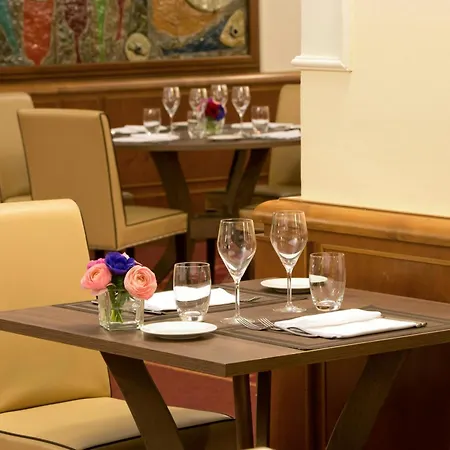 Starhotels Business Palace 4*