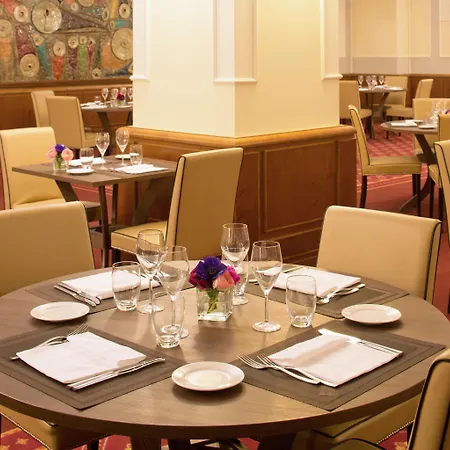Hotel Starhotels Business Palace